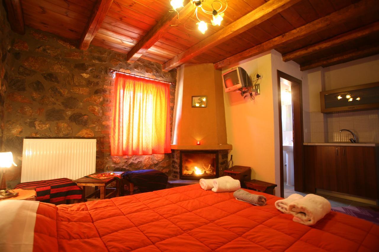 Eleni'S Guesthouse Agios Athanasios  Buitenkant foto